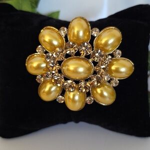 Gold Brooch Pin Silver Gold Pearls and Rhinestones